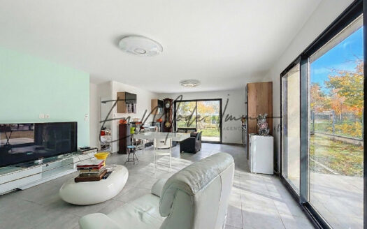 Maison/villa 3 pièces de 75.2m²  à Saint-Laurent-en-Royans