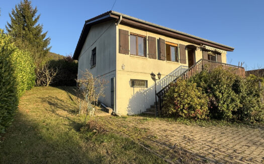 Maison/villa 3 pièces de 82m²  à Chirens